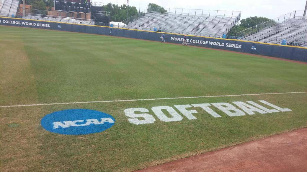 NCAA Softball tweet media