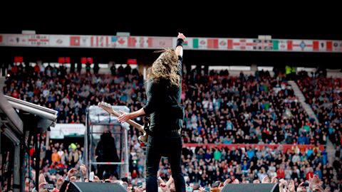 StadiumOfLight's tweet photo. Ahh, this time last night... #FoosAtSoL http://t.co/b6vlI8z6aW