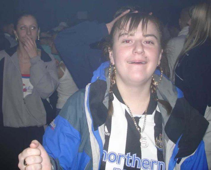 ASViking's tweet photo. RL Fans, the Geordie girls await your arrival #MagicWeekend #Newcastle #GamesOnItsArse #FatNigeOut #BanterBus http://t.co/1fu6unJk05