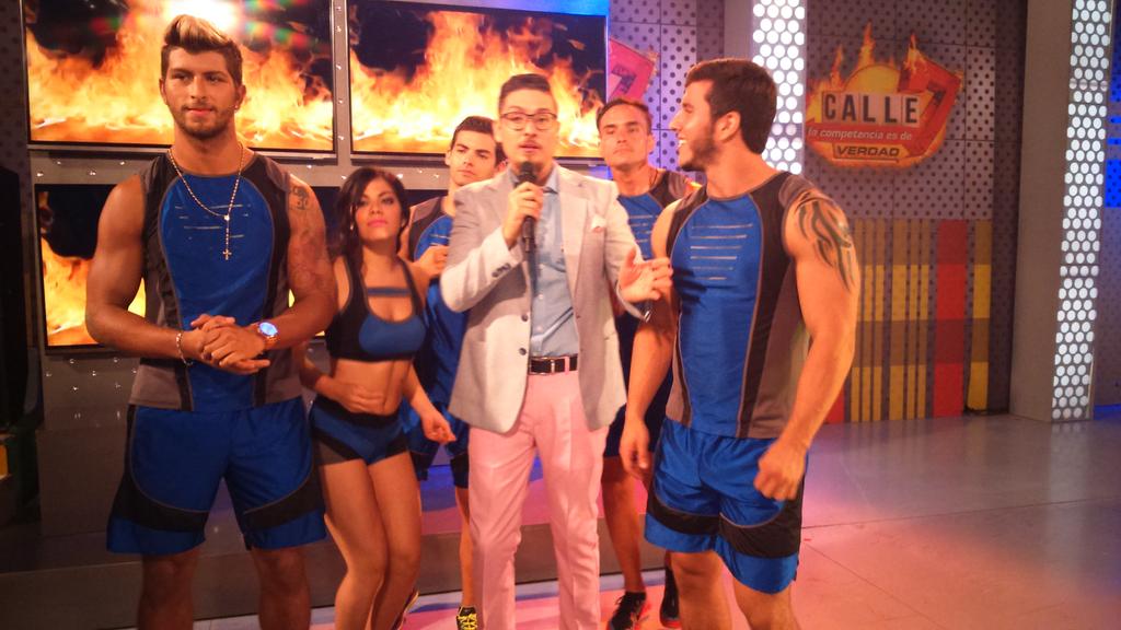 TCdeportesEC's tweet photo. ¿Nos vamos a Galápagos? ¿A Manta? ¿Al guasmo? ¡Sigue tuiteando con el HT: #ElReality7en!
Da RT http://t.co/7I9YterzV0