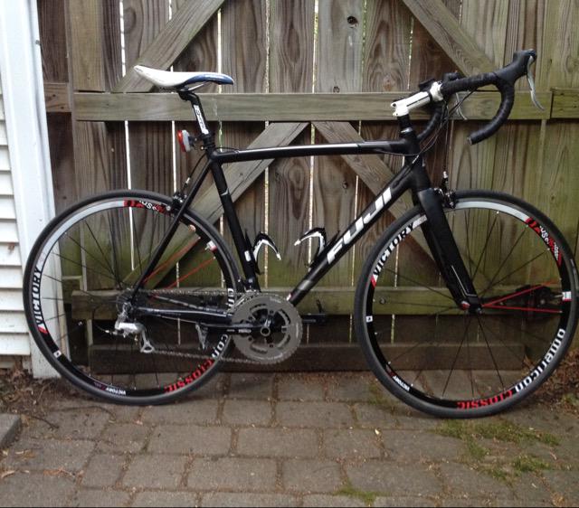 4D_WC's tweet photo. @scottterbush sure did. 2015 Roubix 1.5 frame. 1lb lighter than my other frame. http://t.co/BiATEjN5JA