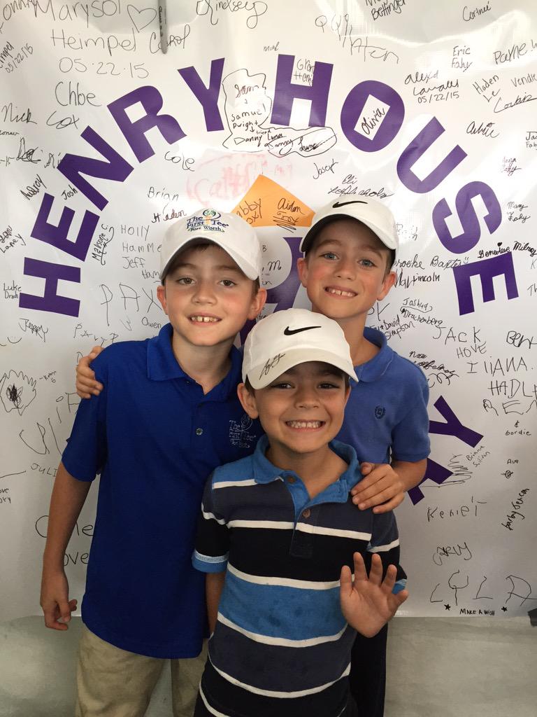 ChrisDrach's tweet photo. We had so much fun on Sunday @HenryHouseF.  Thank you @jjhenrygolf!                          #TFTFW http://t.co/t4Zzbjh8y9