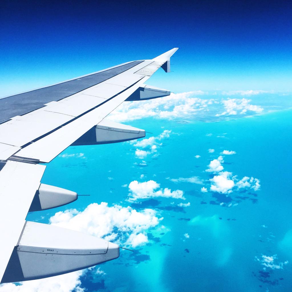 RickySmann's tweet image. Jetting back to reality over paradise on @JetBlue