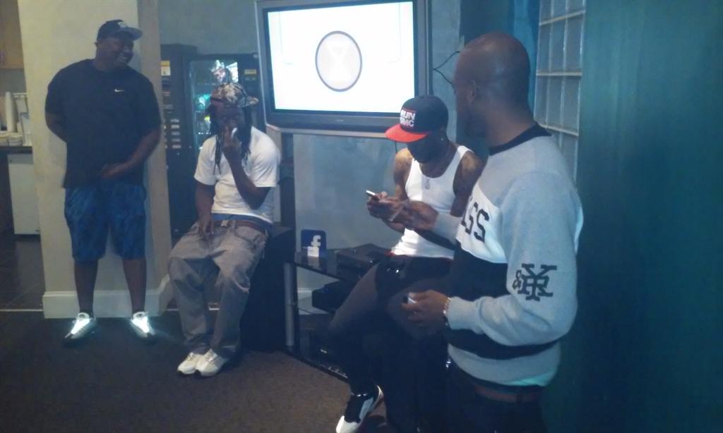 SlyGoHard's tweet photo. Stay workin #JuugmanEnt http://t.co/bJPVDaImU7