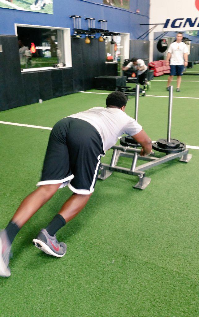 "Big" Elijah Taylor a <a href="/NotreDame/">University of Notre Dame</a> Football  commit from <a href="/LetsGoBigMoe/">Moeller Crusaders</a> putting in work w/ <a href="/Jake_Lerman/">Jakd</a> at <a href="/IgnitionAPG/">Ignition APG</a>.