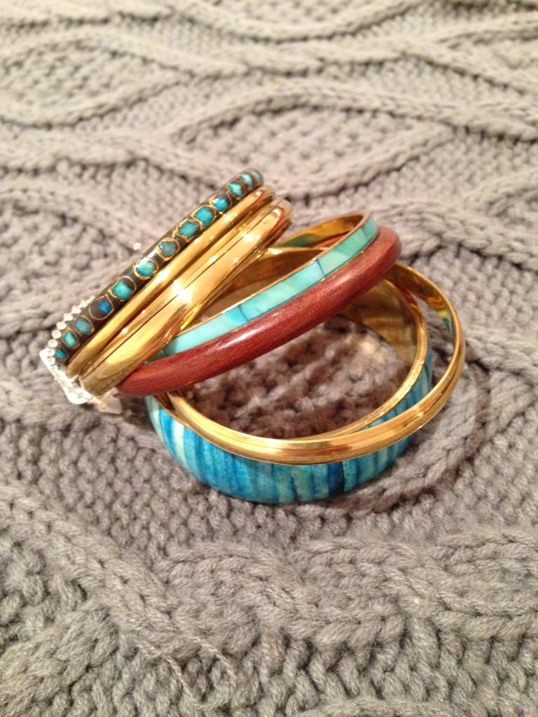 2Hearts1Roof's tweet photo. Follow and retweet to enter! #win our birthday #giveaway a great set of bracelets! #fbloggers #competition http://t.co/BUkvHzcqBv