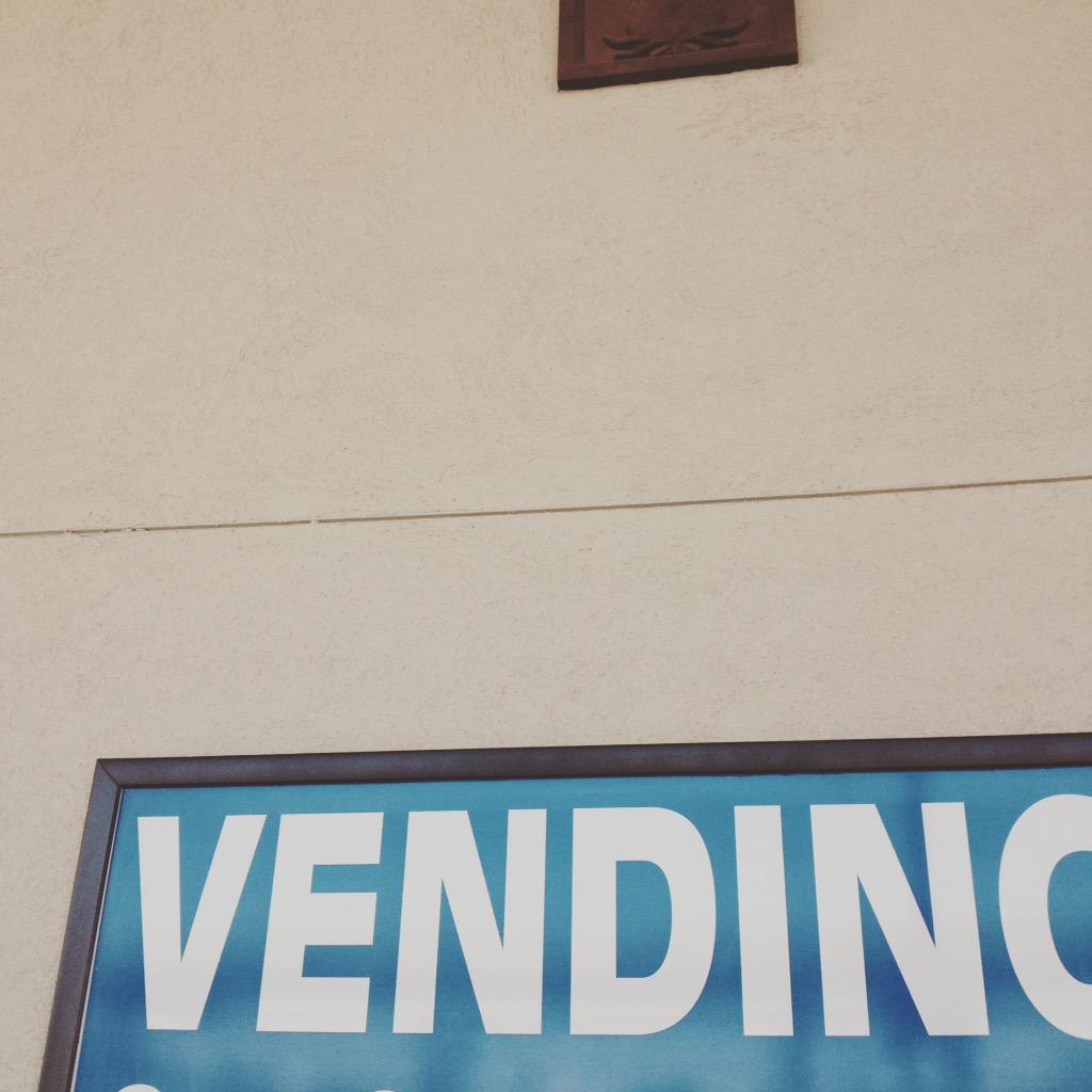 Artialith's tweet photo. My dad took me to the car wash and he says go get a snack and so I look at the sign and… http://t.co/7EUXvzxQoq