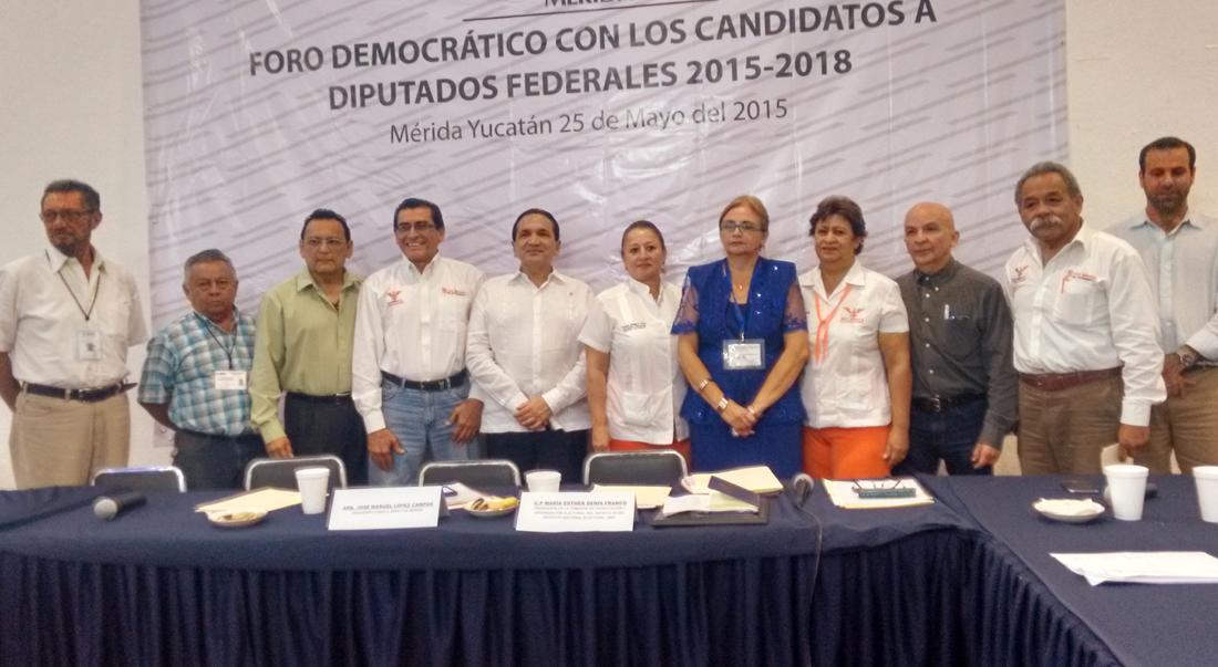 LibreExpresionY's tweet photo. Candidatos a Diputados Federales de MC expusieron sus propuestas en la Canaco http://t.co/mepIj9976z http://t.co/6AyE4dkVnE