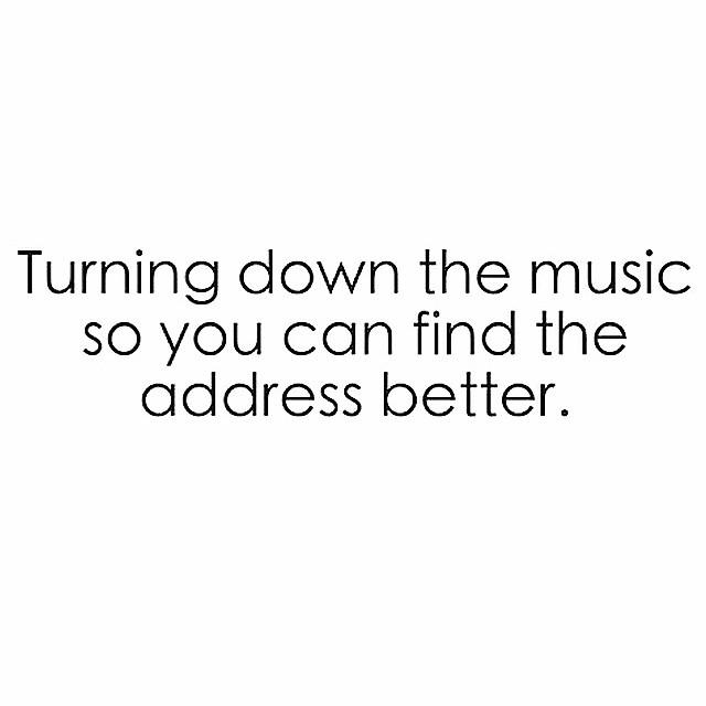 kayla_itsines's tweet photo. Who does this? #HAHA http://t.co/Xn6zeR87nv