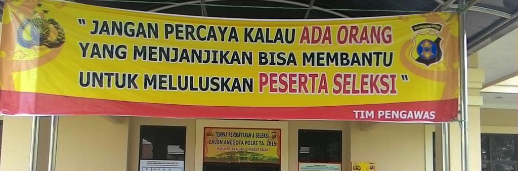 Poldakaltim's tweet photo. IMBAUAN

Tidak mungkin peserta seleksi penerima Polri lulus jika tidak memenuhi syarat! http://t.co/45Q6QEUMau