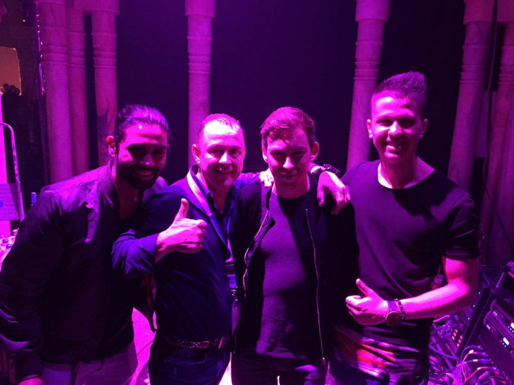 Day10Music's tweet photo. @KillTheBuzz &amp; niemand minder dan @HARDWELL http://t.co/7iKwAWhP8A
