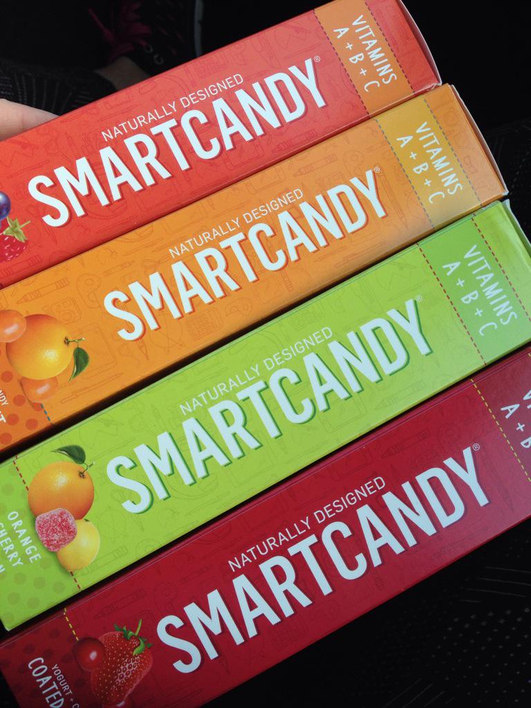 Can't wait to try #Smartcandy and give a review! Thanks <a href="/SnapSMARTCANDY/">SnapSMARTCANDY</a> for the opportunity! #snacksmarter