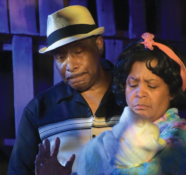 PGHCityPaper's tweet photo. In #CPStage: A review of August Wilson's 'Fences' by Pittsburgh Playwrights Theatre Co. http://t.co/2rdkHBjMF9 http://t.co/ZP15rIRy4N