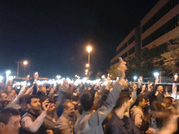 Ficaso işçileri de Reno işçileriyle direnişte
Metal işçileri, Türk Metal'e ve MESS'e karşı birleşti
#RenoDireniyor