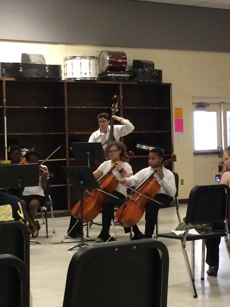 Mrs. Smith tweet media