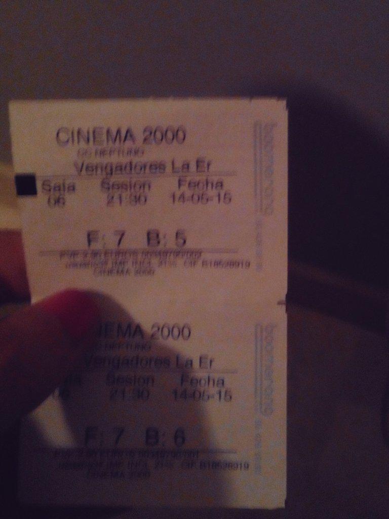 SandriMolinero's tweet photo. Fiesta del cine 🙋😬 http://t.co/UBHef6sHti