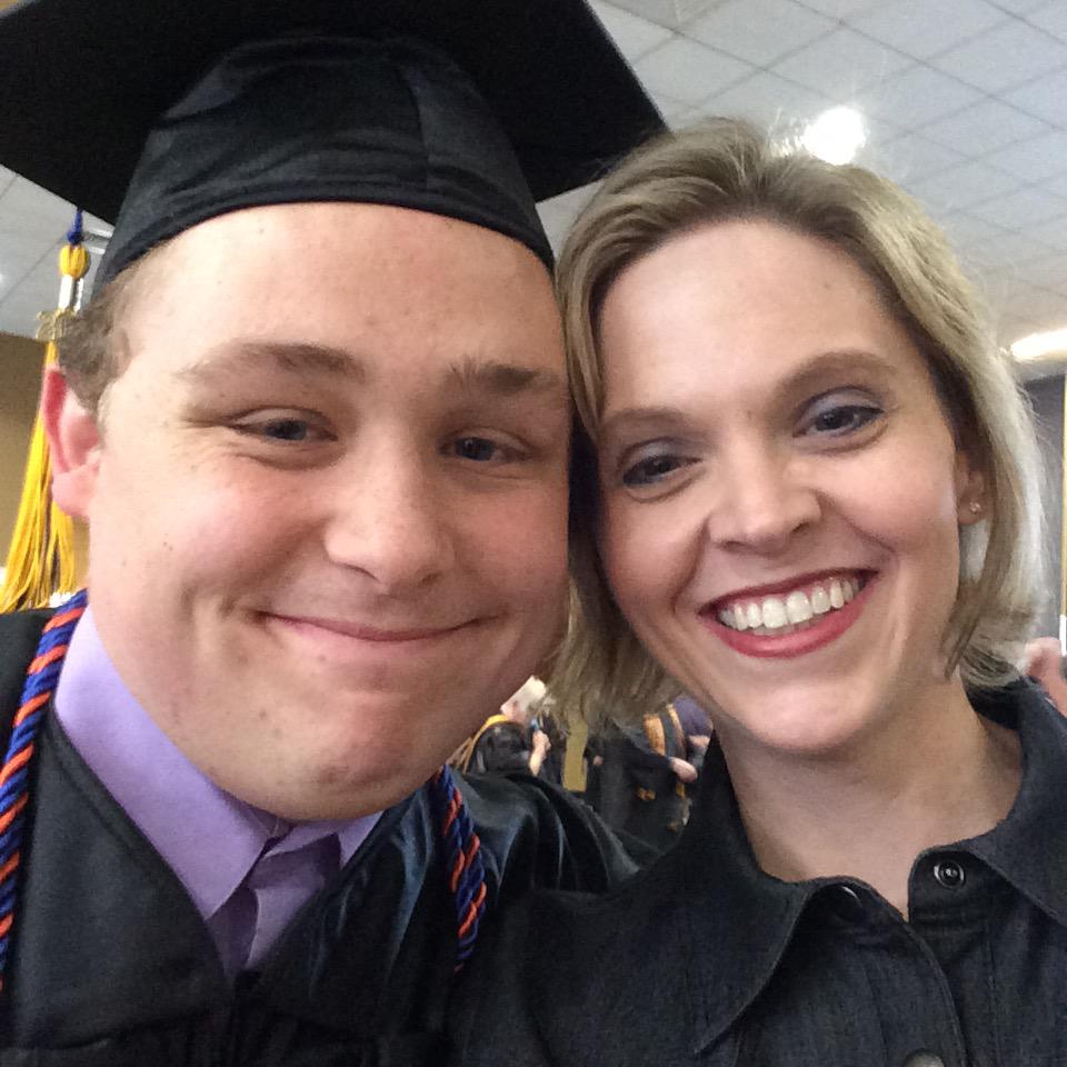 gctcjennifer's tweet photo. Big night with some special folks! #gatewaygrads http://t.co/rXFtnLt8lY