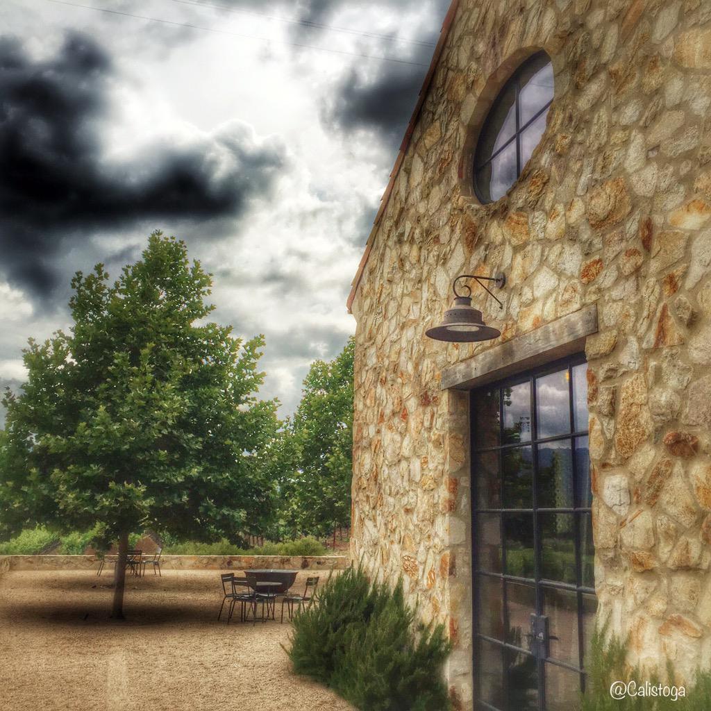 UberNV's tweet photo. @KellyFlemingCab Beautiful day for #wine tasting in #Calistoga 🍷Cheers #UberNV

https://t.co/20Wj191jco http://t.co/wzGMVtftyP