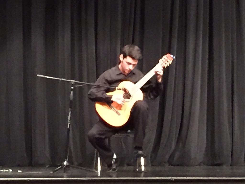 EastsideMHSLib's tweet photo. A Chris Gomez solo. @mbuchanan25 http://t.co/vEiFINa3qA