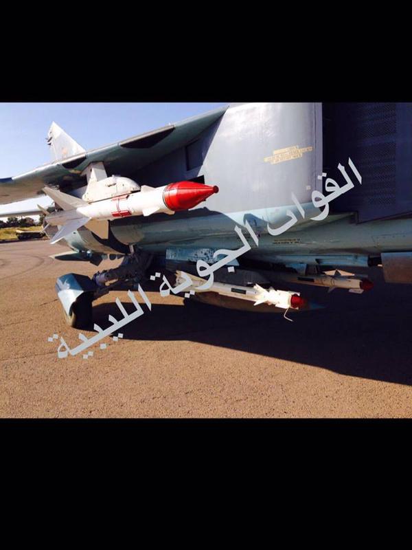 Libia CFAOC2SXIAAf053