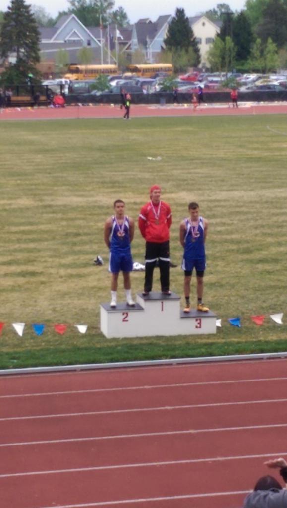 Congrats to Dennis Cruz (2nd) &amp; Patrick O'Connor (3rd) in the 200m #PAC
