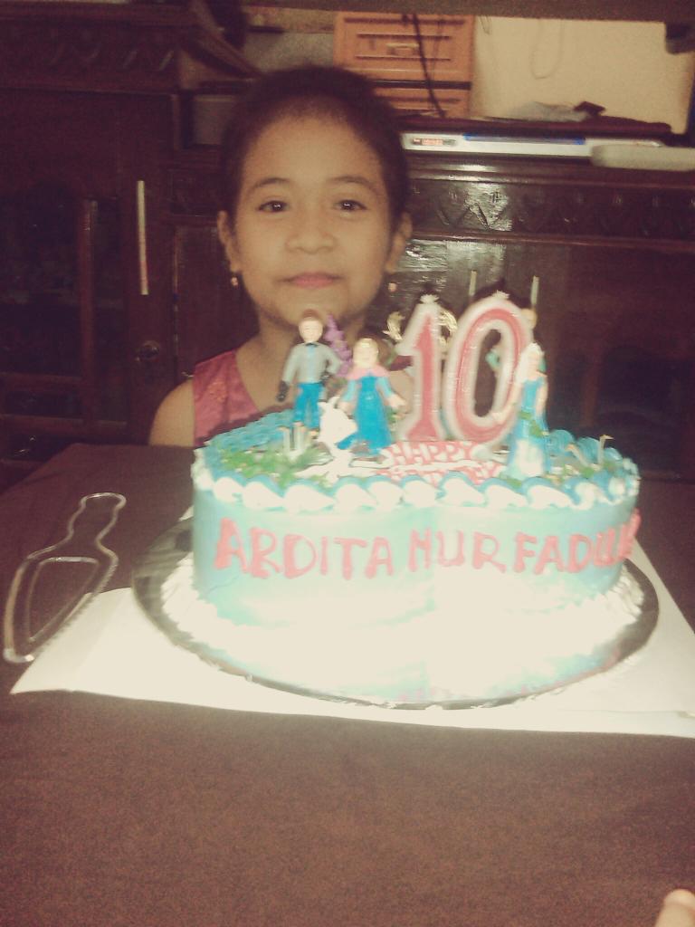 nisnisaa29's tweet photo. Ade ipar{} http://t.co/QsyOtJWCYa
