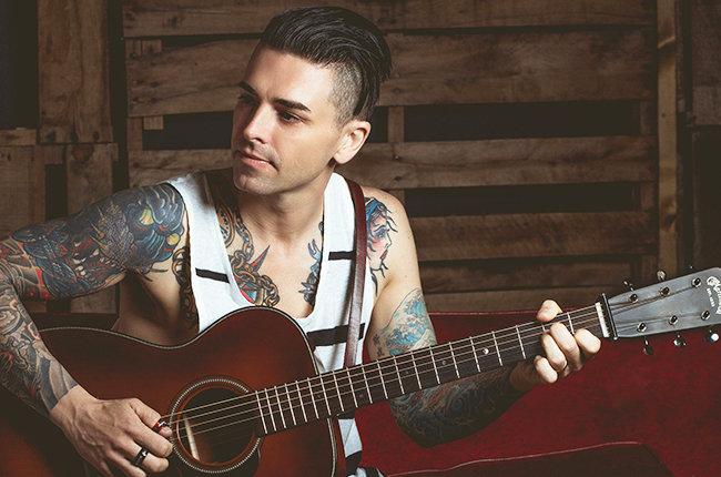 billboard's tweet photo. How Dashboard Confessional's @ChrisCarrabba came to write @NickFradiani #AmericanIdol song http://t.co/PxVfS0y8T9 http://t.co/LYTy9DDykb