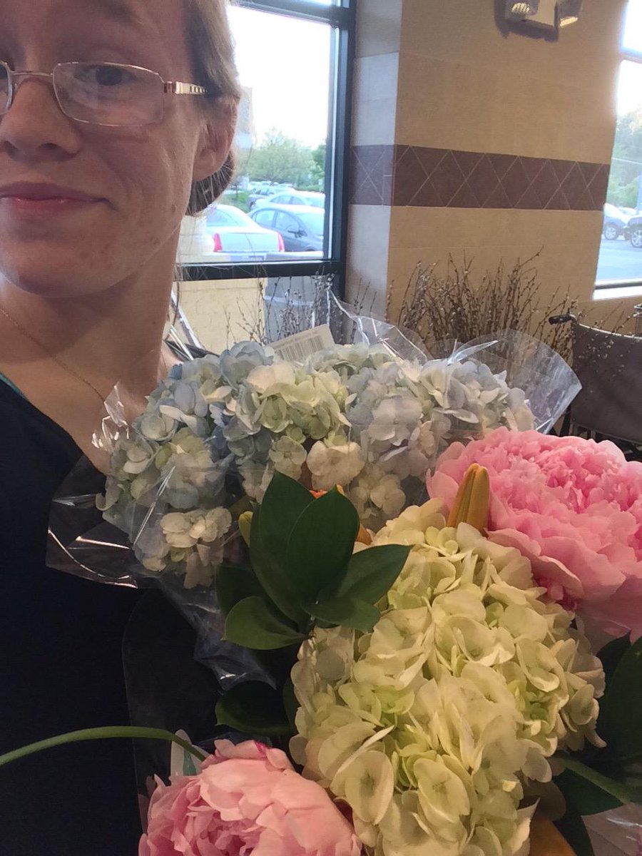 JessCastner's tweet image. Flowers for the wedding tomorrow guys.