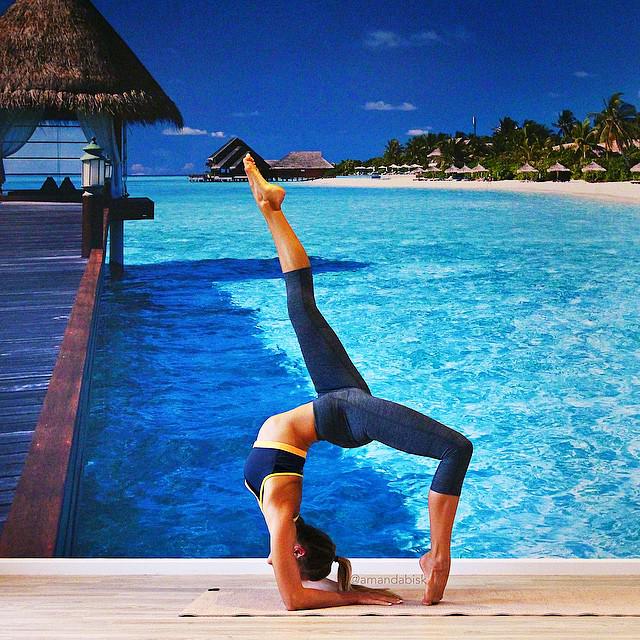 sylviahchannel's tweet photo. #Yogaeverywhere inspiration via amandabisk (IG). #yoga #beach #paradise @adevotedyogi @mahayoganats @frank_louis http://t.co/ldgmU7gfI2