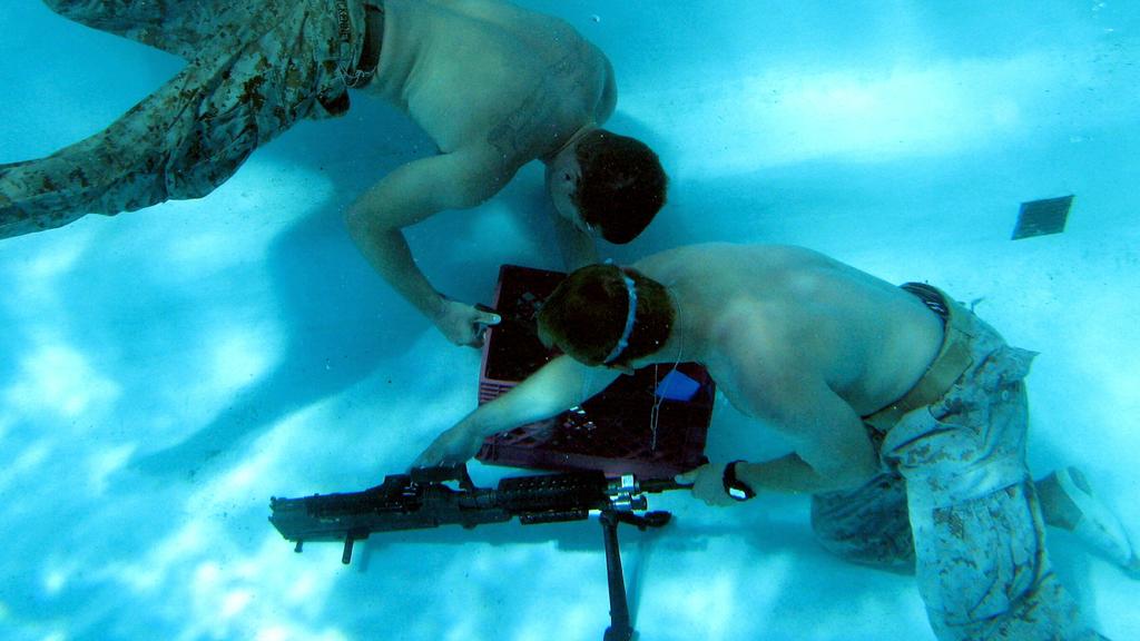 USMC's tweet photo. 30mi Recon Challenge begins in the frigid waters of the Pacific Ocean tomorrow.

Follow us for live coverage all day. http://t.co/vBuvjyuA9y