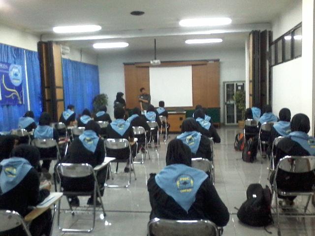 pnc_unpad's tweet photo. Diklanjut hari ke empat dimulaiii. Hari ini hari ujiannya akmu. Semoga lancarrrr http://t.co/eMotQ6Wec1