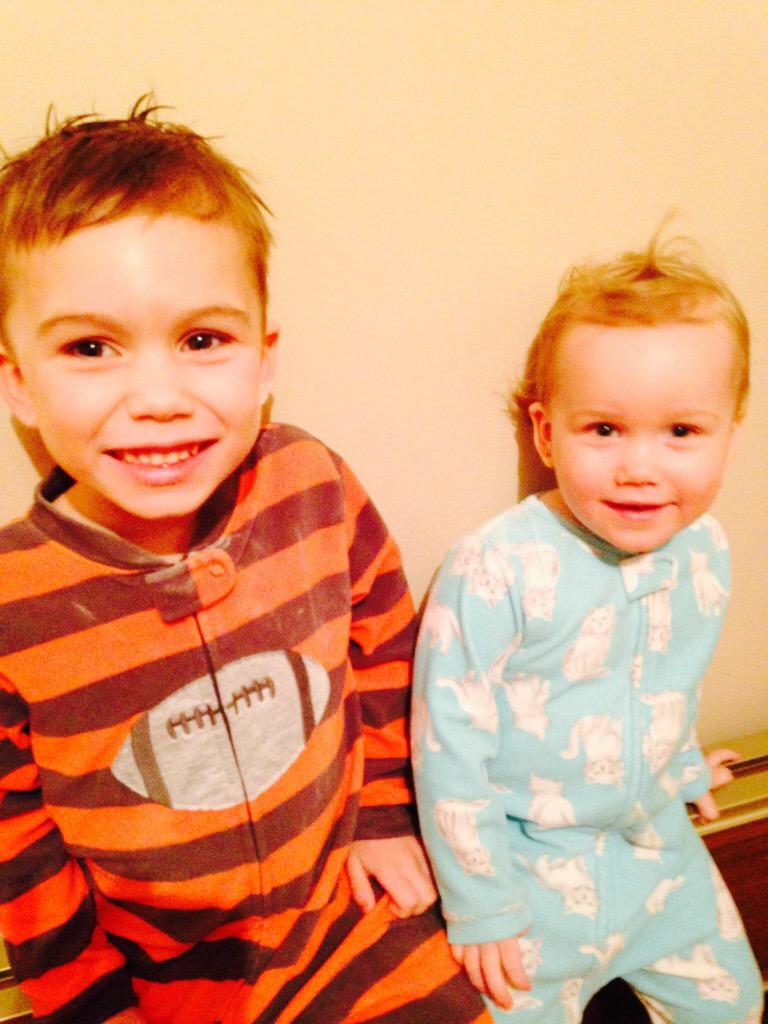 MelissaFinn's tweet image. @PCFinancial @KathyBuckworth Agreed! And they are adorable kids! #PCpointer