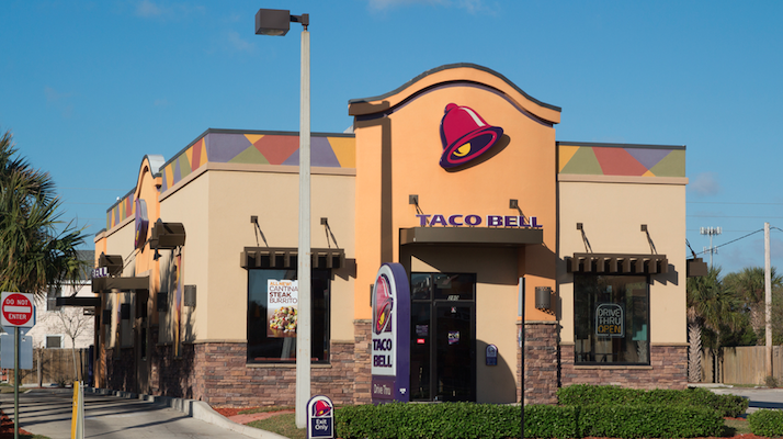 totalsratmove's tweet photo. Taco Bell Is Going To Start Serving Alcohol And Life Just Got Better: http://t.co/mM3FiYyfL2 http://t.co/wycjKpE0Be