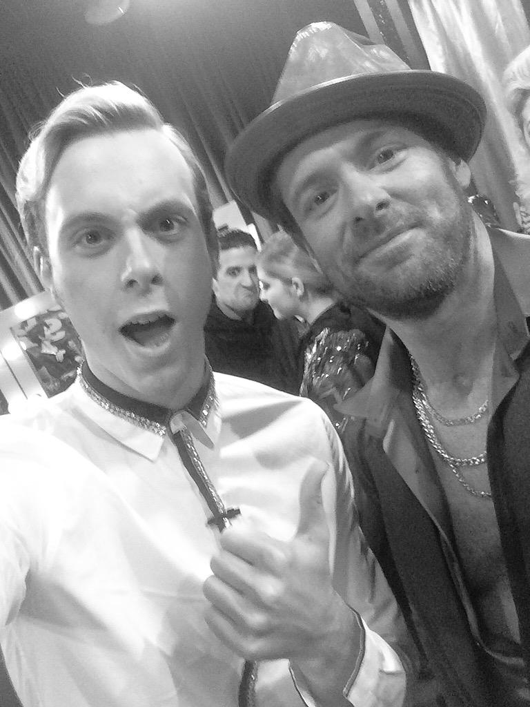 RikerLynch's tweet photo. #tbt with @Noah_Galloway 😎 this was the dance off week and looks there's @MarkBallas again!! Hahaha http://t.co/YoESMpXs39
