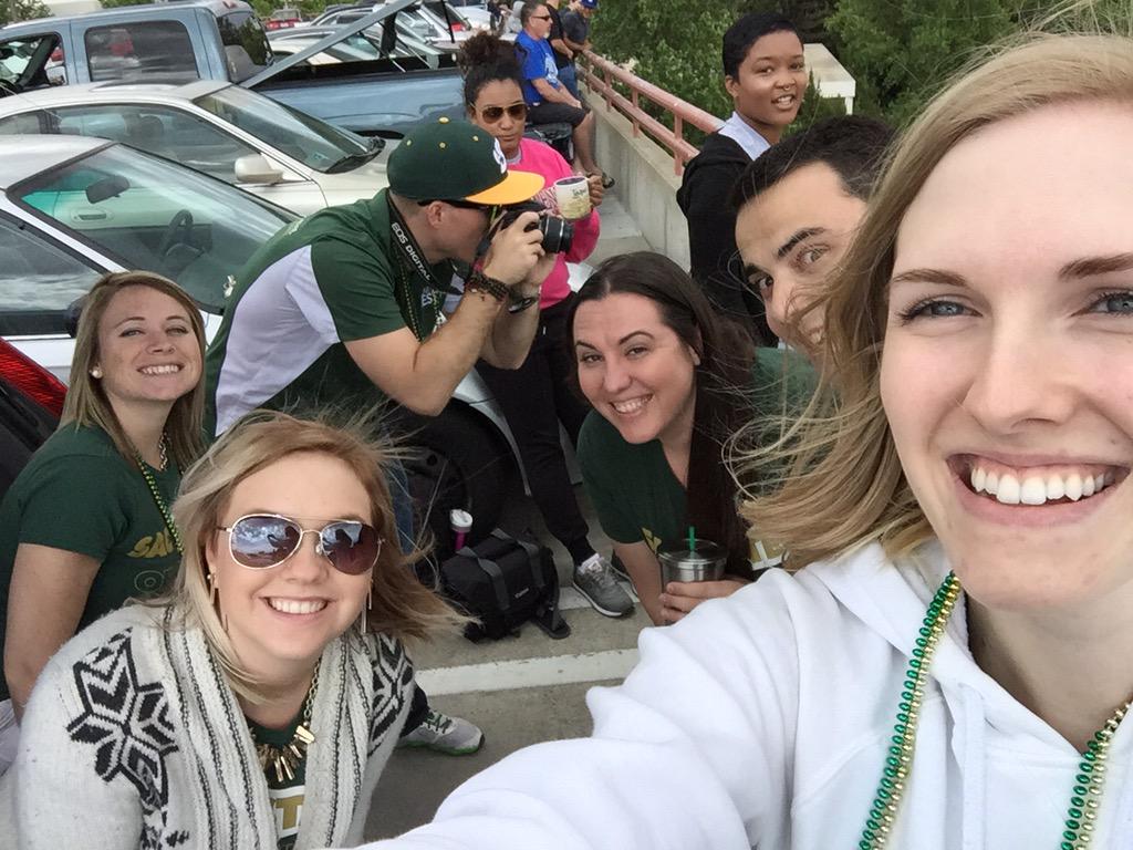 K_risty_6235's tweet image. Making a #SacSTATEMENT on top of the parking garage! @SacSTATEMENT