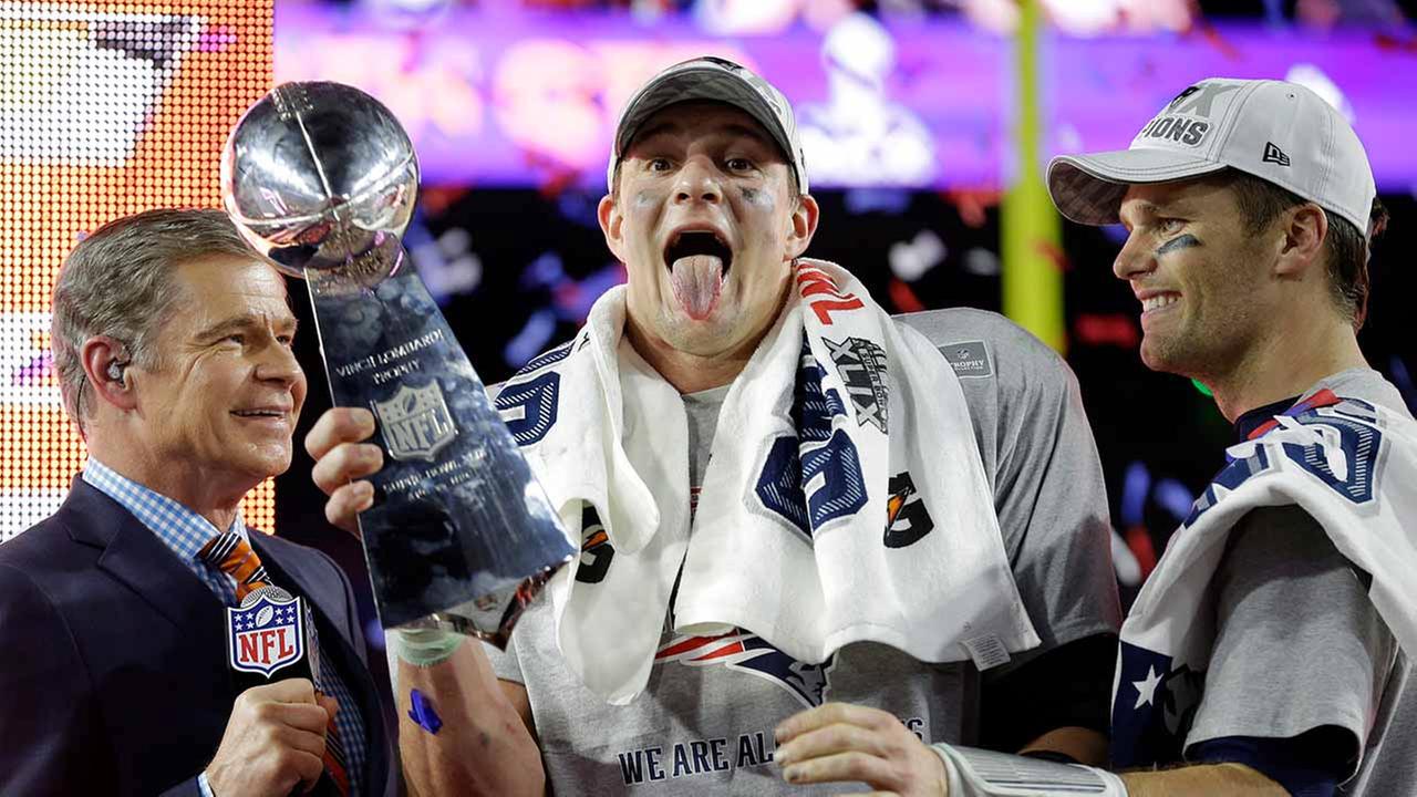 Happy birthday to my favorite modern tight end in the NFL, Rob Gronkowski. 