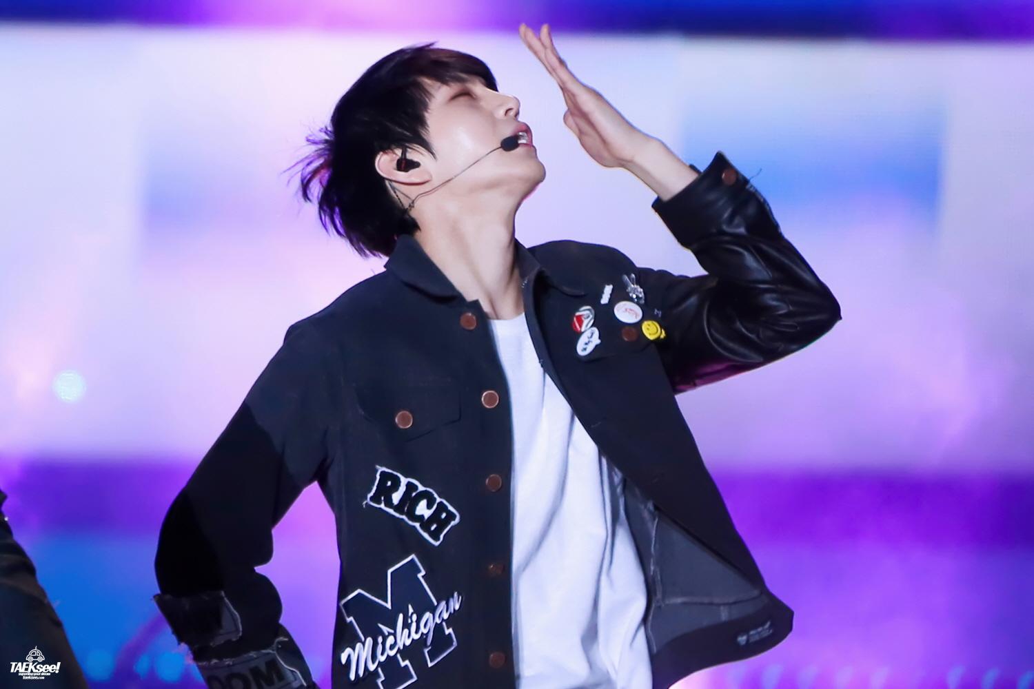 CFAlJBJVEAAyc6q.jpg:large