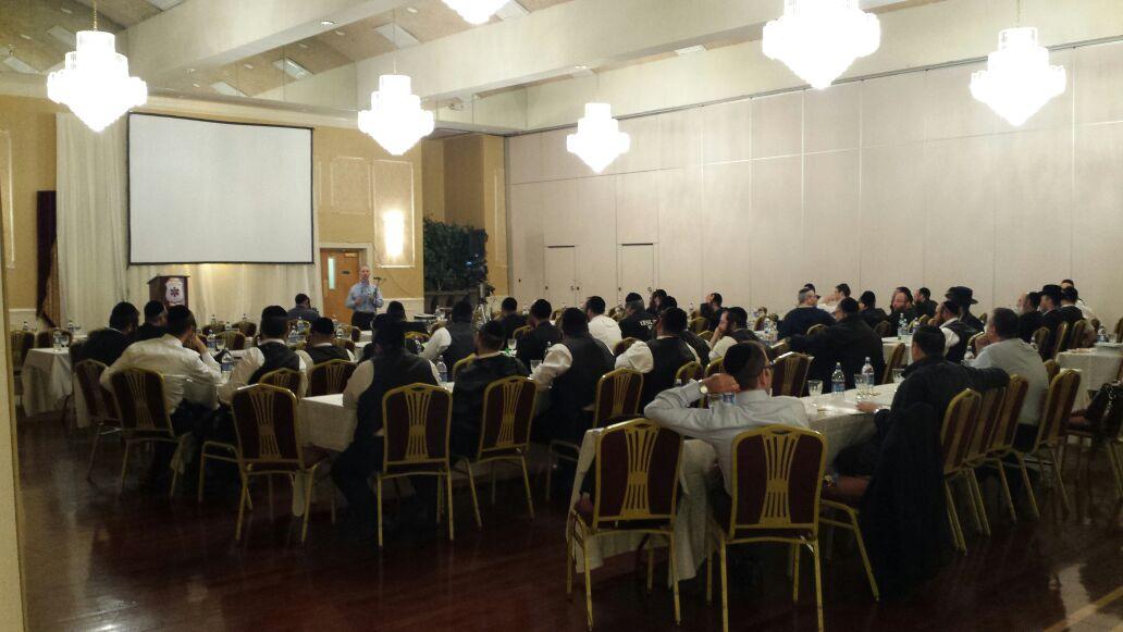 BNHaudio's tweet photo. Lest night at a big hatzalah reunion in Rockland county http://t.co/ndHT02SJbo
