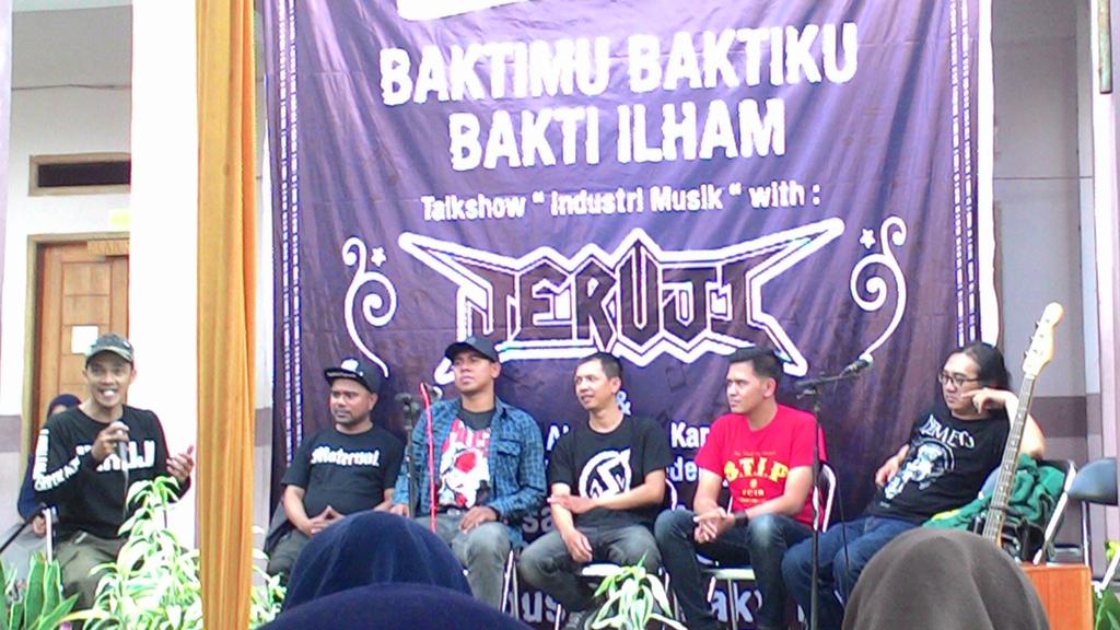 seltia_rahayu tweet picture