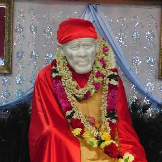 imNraina's tweet photo. Om sai ram http://t.co/1MIcDru8ev