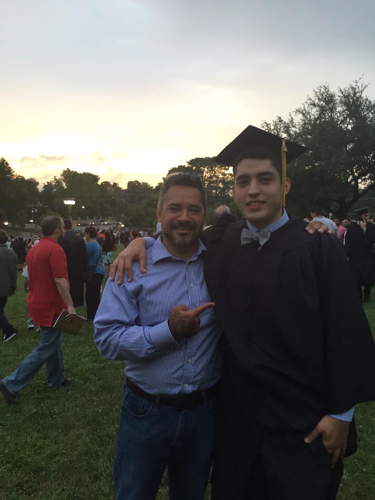 PincheManny's tweet photo. ConGraduations Eric! Extremely proud of my newly degreed mass communications nephew! #TxStateU http://t.co/ZoQ7J8gfUg