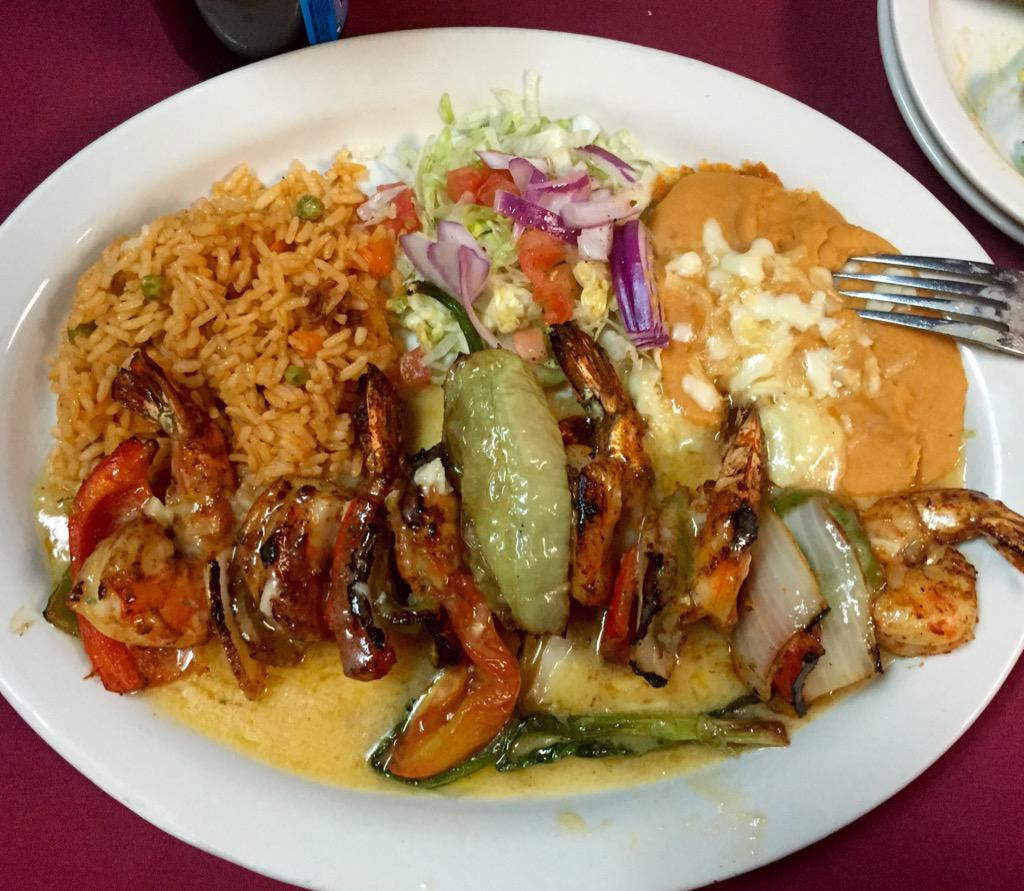 SoSpringwells's tweet photo. The one and only, El Asador Steakhouse. #alambres #elasadordetroit #springwells #chefluisgarza #swdetroit http://t.co/p71eOxri9m