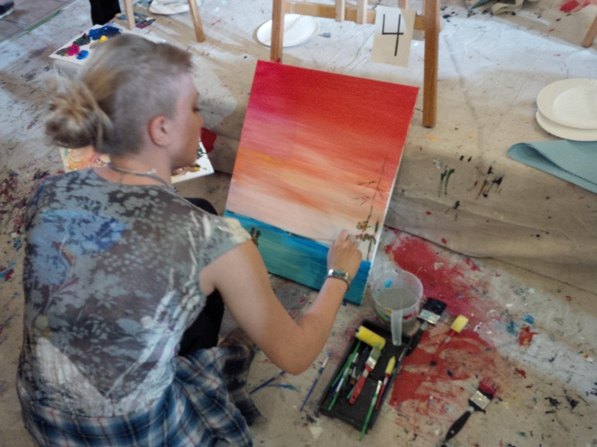 gary_paiva's tweet photo. Great night at Art Battle 269 - Brampton. Fantastic work from all the artists. #artbattlebrampton #ab269 http://t.co/BKK2eY9v46
