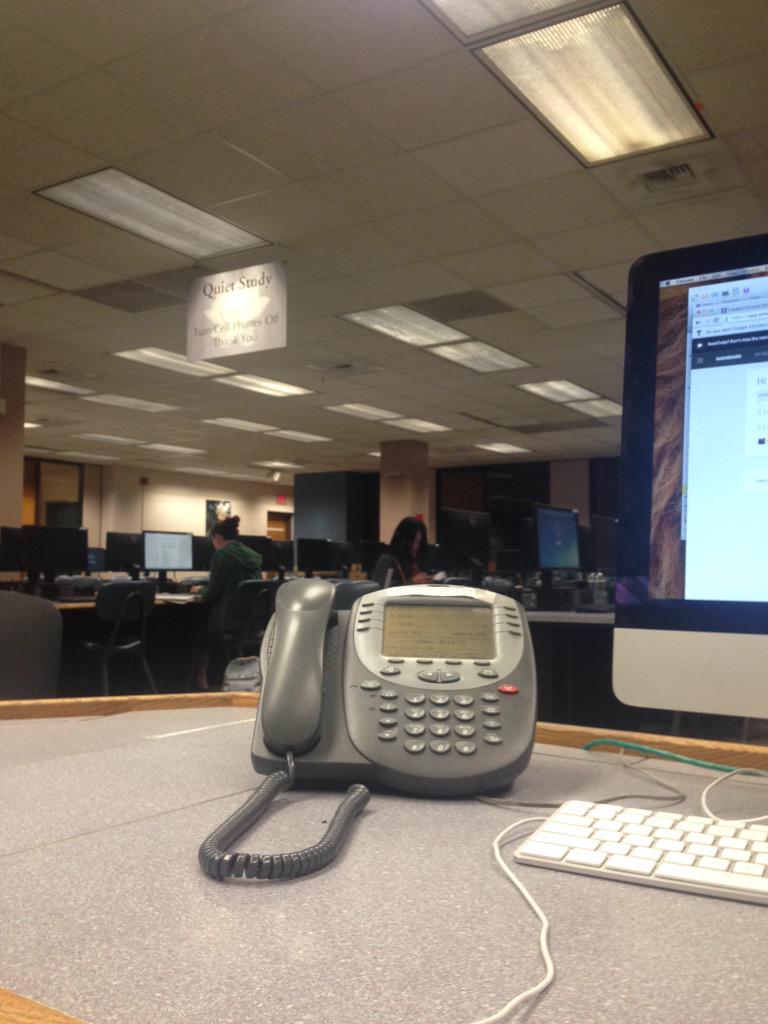 EYEsack13's tweet image. Turn up at work in the computer lab..... #quietstudy #TU #draaank