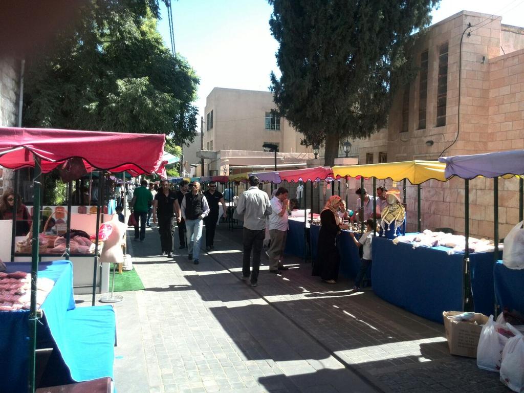 hadabJO's tweet photo. صباح الخير والنشاط من #سوق_جارا #الأردن #عمان #هدب #شماغ #كوفية #Amman #JO #Hadab #Shmagh #Koufieh #Koufyeh http://t.co/KKTq4yxupP