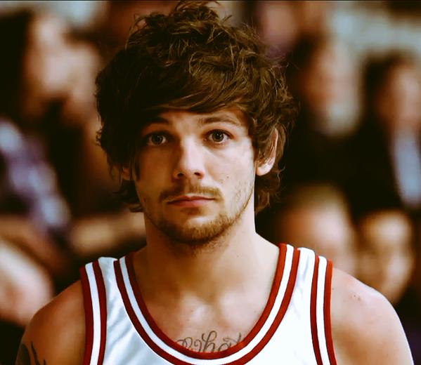 hannamanzano_'s tweet image. “@niallscxpcake: MAY I PRESENT, THE HOTTEST DODGEBALL PLAYERS OF ALL TIME! ONE DIRECTION  #LateLateShowWith1D http://t.co/Z91sAJUP0X”😍💪