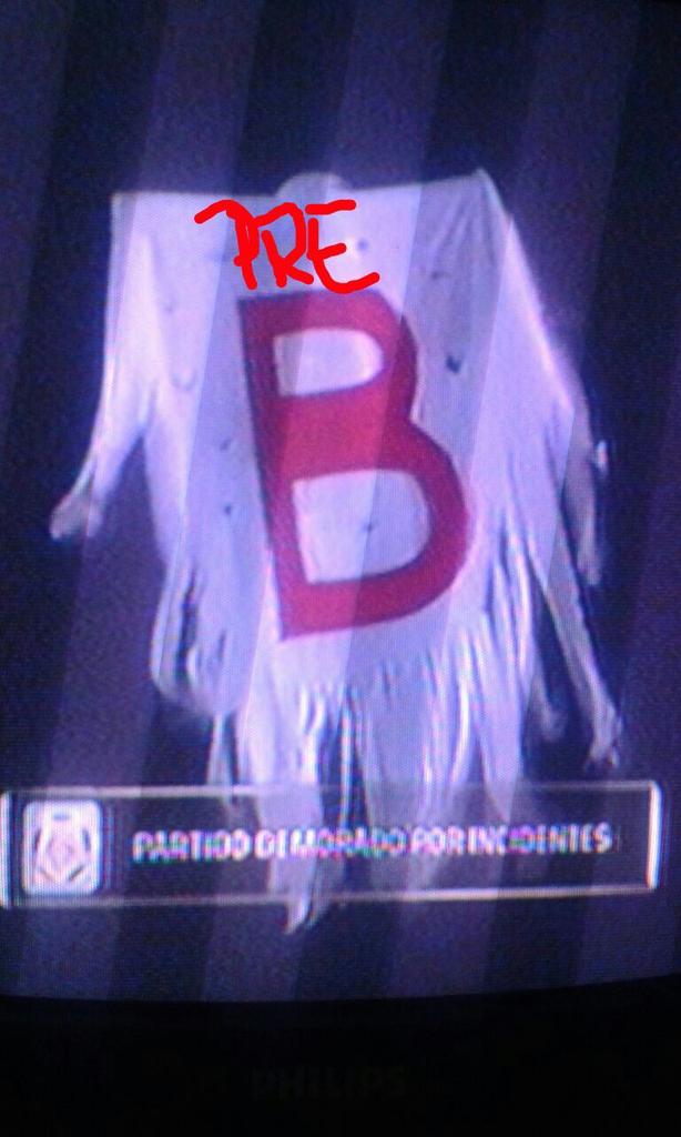 VodkaJrs_fiuna's tweet photo. Proximamente en el Inge Arena, el fantasma de la Pre B @fecha_libre, muertosss con "m" de mecanica de materiales http://t.co/wJJRlDqMsp