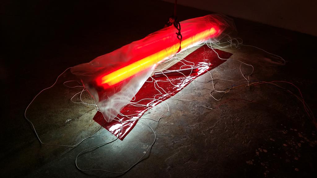 DowntownJasper's tweet photo. Happy #artsy #TBT! Some #art &amp; #design from @OCAD U's #GradEx100 show 🎨Thanks to all that honoured the audience 👏 http://t.co/HrKSEidEx9