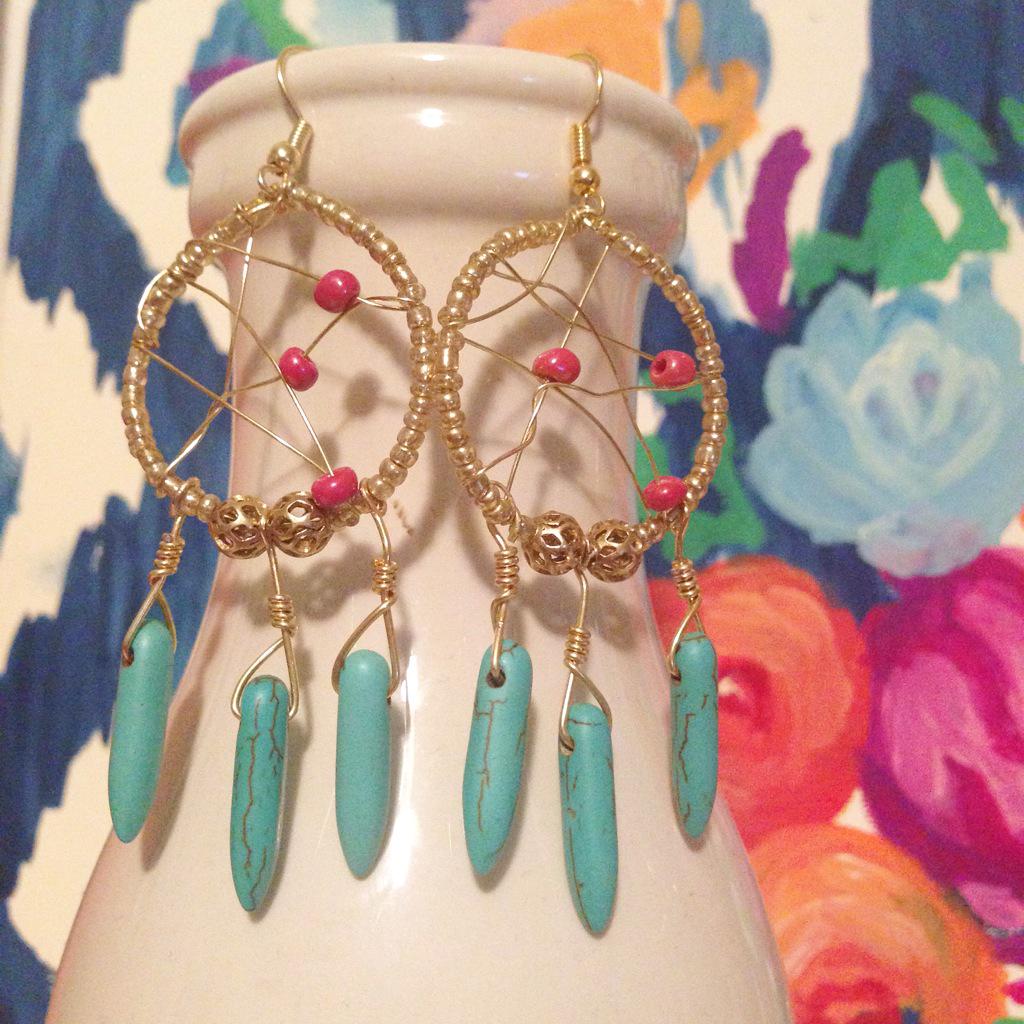 borntobeinc's tweet photo. New #dreamcatcher earrings! #borntobe #handmadejewelry #handmade #jewelry http://t.co/14hChkH3iu