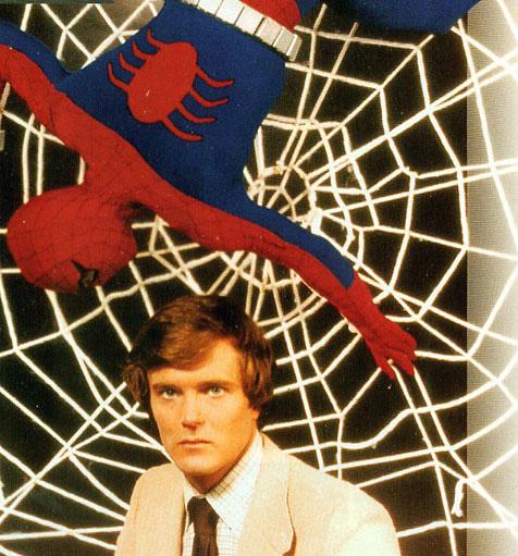 Niño Trapp, actor porno, Spider-Man catódico...
¡Disfruta tu cumple, superviviente! 
Happy Birthday, Nicholas Hammond 